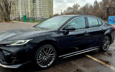 Toyota Camry, 2025 год, 4 700 000 рублей, 4 фотография