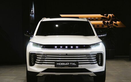 CheryExeed TXL, 2024 год, 4 200 000 рублей, 2 фотография