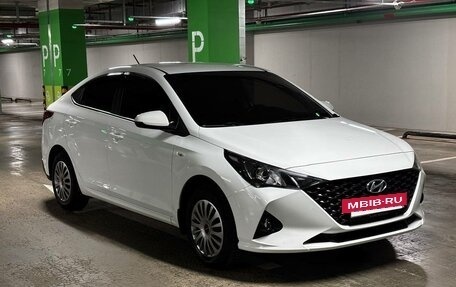 Hyundai Solaris II рестайлинг, 2020 год, 1 400 000 рублей, 3 фотография