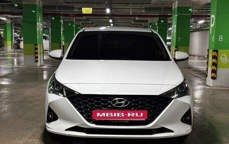 Hyundai Solaris II рестайлинг, 2020 год, 1 400 000 рублей, 2 фотография