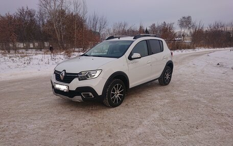 Renault Sandero II рестайлинг, 2020 год, 1 115 000 рублей, 3 фотография