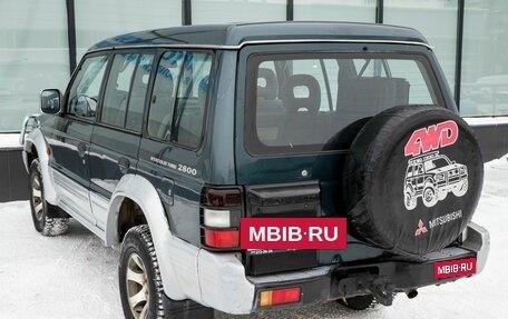 Mitsubishi Pajero III рестайлинг, 1995 год, 449 000 рублей, 5 фотография