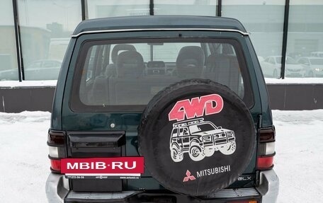 Mitsubishi Pajero III рестайлинг, 1995 год, 449 000 рублей, 4 фотография