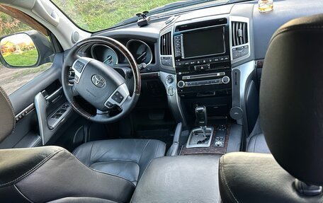 Toyota Land Cruiser 200, 2013 год, 3 550 000 рублей, 12 фотография