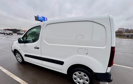 Peugeot Partner II рестайлинг 2, 2015 год, 790 000 рублей, 10 фотография