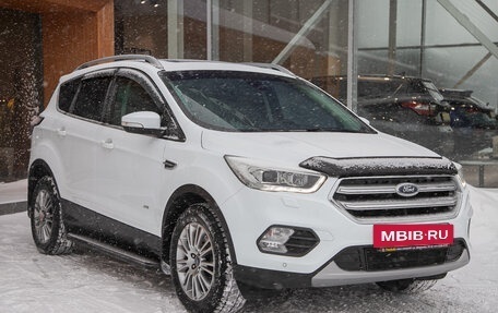 Ford Kuga III, 2018 год, 1 997 000 рублей, 6 фотография