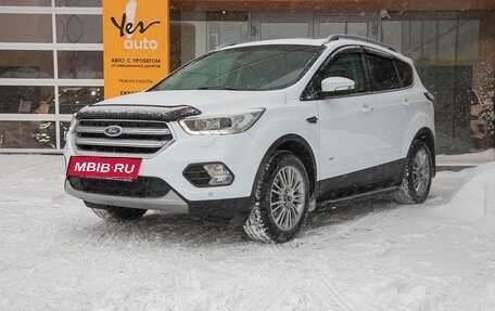 Ford Kuga III, 2018 год, 1 997 000 рублей, 3 фотография