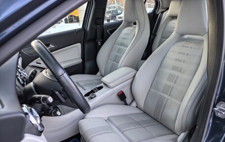 Mercedes-Benz GLA, 2019 год, 2 890 000 рублей, 14 фотография