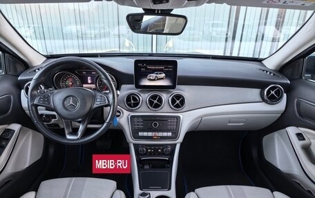 Mercedes-Benz GLA, 2019 год, 2 890 000 рублей, 10 фотография