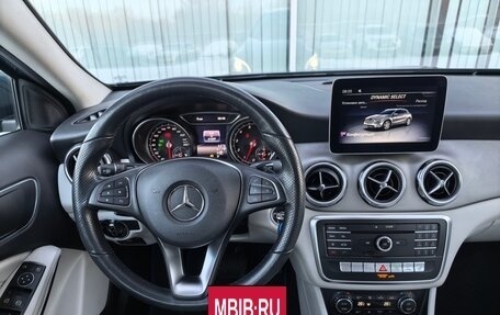 Mercedes-Benz GLA, 2019 год, 2 890 000 рублей, 16 фотография