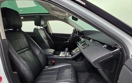 Land Rover Range Rover Evoque II, 2022 год, 3 400 000 рублей, 10 фотография