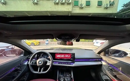 BMW 5 серия, 2025 год, 7 560 998 рублей, 9 фотография