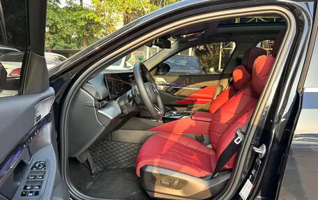 BMW 5 серия, 2025 год, 7 560 998 рублей, 17 фотография