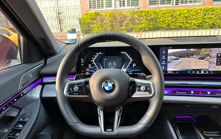 BMW 5 серия, 2025 год, 7 560 998 рублей, 13 фотография