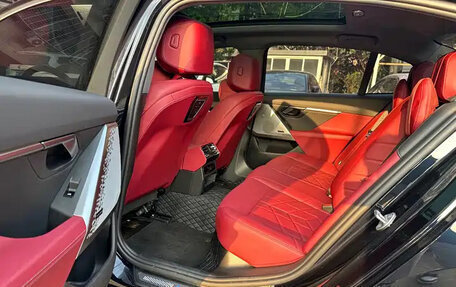 BMW 5 серия, 2025 год, 7 560 998 рублей, 18 фотография