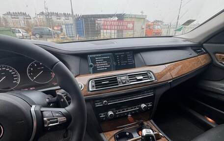 BMW 7 серия, 2009 год, 1 300 000 рублей, 9 фотография