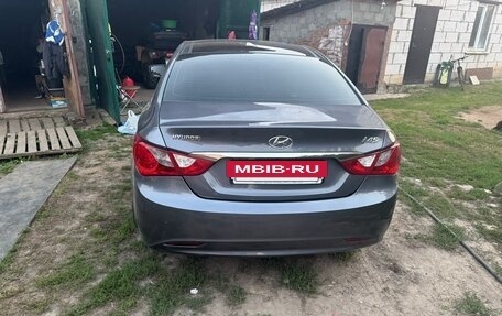 Hyundai Sonata VI, 2012 год, 1 050 000 рублей, 12 фотография