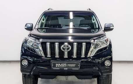 Toyota Land Cruiser Prado 150 рестайлинг 2, 2017 год, 4 220 000 рублей, 2 фотография