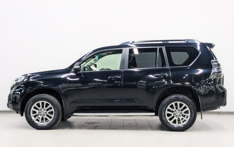 Toyota Land Cruiser Prado 150 рестайлинг 2, 2017 год, 4 220 000 рублей, 8 фотография