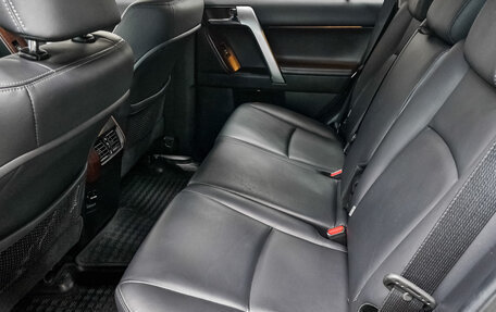 Toyota Land Cruiser Prado 150 рестайлинг 2, 2017 год, 4 220 000 рублей, 17 фотография