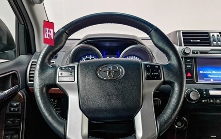 Toyota Land Cruiser Prado 150 рестайлинг 2, 2017 год, 4 220 000 рублей, 21 фотография