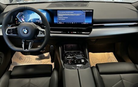 BMW 5 серия, 2024 год, 10 200 000 рублей, 6 фотография