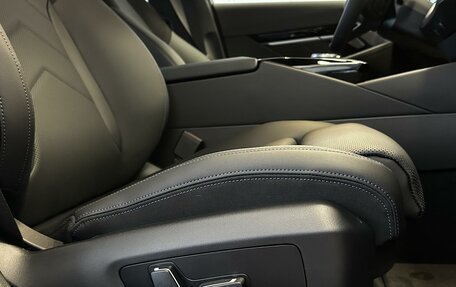 BMW 5 серия, 2024 год, 10 200 000 рублей, 10 фотография