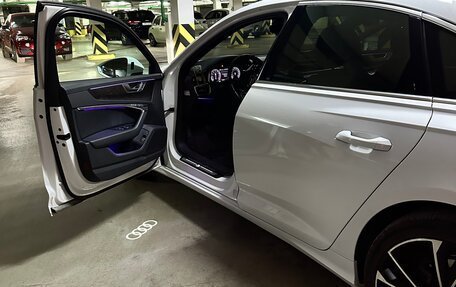 Audi A6, 2019 год, 4 300 000 рублей, 16 фотография