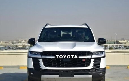 Toyota Land Cruiser, 2024 год, 12 900 000 рублей, 1 фотография