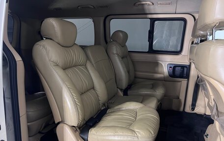 Hyundai Grand Starex Grand Starex I рестайлинг 2, 2010 год, 1 620 000 рублей, 8 фотография