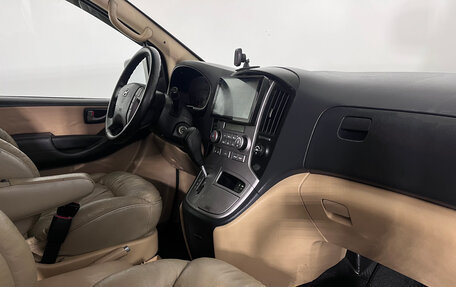 Hyundai Grand Starex Grand Starex I рестайлинг 2, 2010 год, 1 620 000 рублей, 9 фотография