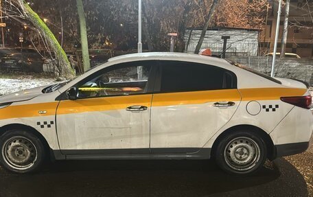 KIA Rio IV, 2017 год, 685 000 рублей, 2 фотография