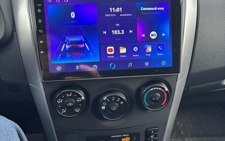 Toyota Corolla, 2012 год, 940 000 рублей, 9 фотография