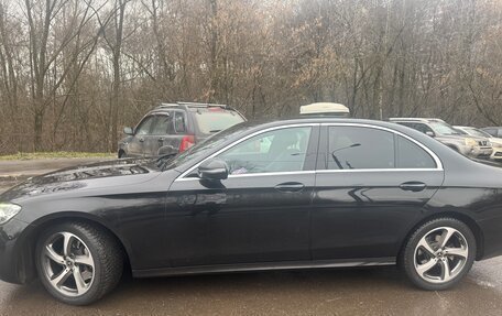 Mercedes-Benz E-Класс, 2020 год, 4 500 000 рублей, 14 фотография