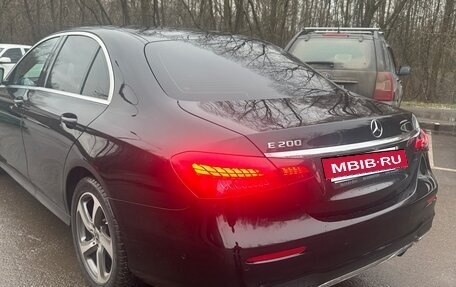 Mercedes-Benz E-Класс, 2020 год, 4 500 000 рублей, 13 фотография