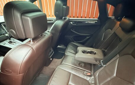 Porsche Macan I рестайлинг, 2014 год, 2 300 000 рублей, 6 фотография