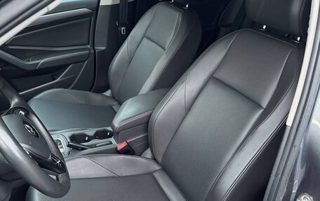 Volkswagen Jetta VII, 2020 год, 1 800 000 рублей, 16 фотография