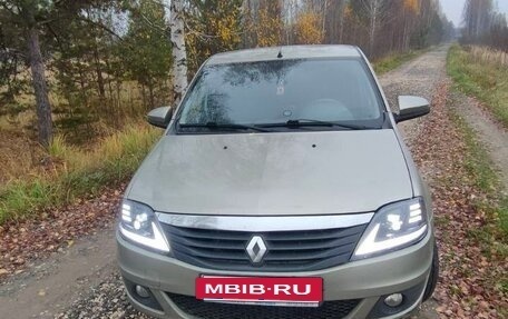 Renault Logan I, 2012 год, 600 000 рублей, 3 фотография