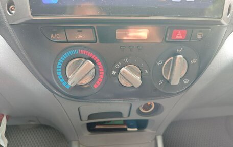 Toyota RAV4, 2001 год, 590 000 рублей, 5 фотография