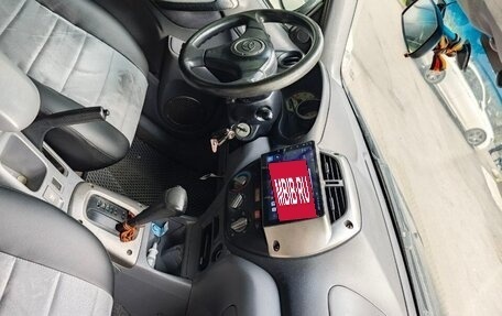 Toyota RAV4, 2001 год, 590 000 рублей, 8 фотография