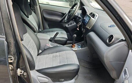 Toyota RAV4, 2001 год, 590 000 рублей, 15 фотография