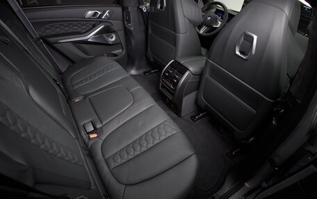 BMW X5 M, 2025 год, 27 900 000 рублей, 29 фотография