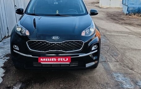 KIA Sportage IV рестайлинг, 2019 год, 2 099 000 рублей, 2 фотография