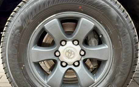 Toyota Land Cruiser Prado 120 рестайлинг, 2008 год, 2 199 990 рублей, 7 фотография