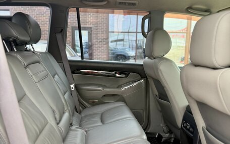 Toyota Land Cruiser Prado 120 рестайлинг, 2008 год, 2 199 990 рублей, 13 фотография
