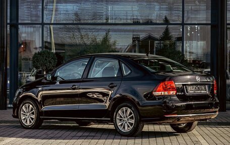 Volkswagen Polo VI (EU Market), 2015 год, 895 000 рублей, 4 фотография