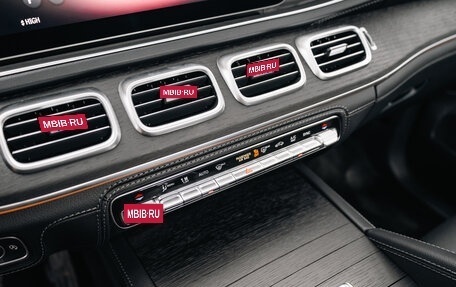 Mercedes-Benz GLE, 2025 год, 13 650 000 рублей, 25 фотография