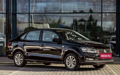 Volkswagen Polo VI (EU Market), 2015 год, 895 000 рублей, 3 фотография