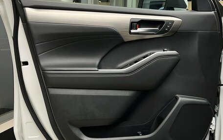 Toyota Highlander, 2025 год, 6 499 000 рублей, 15 фотография