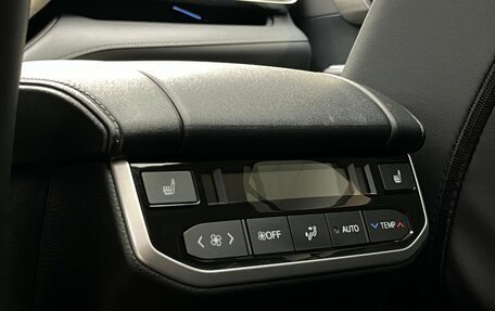 Toyota Highlander, 2025 год, 6 499 000 рублей, 10 фотография